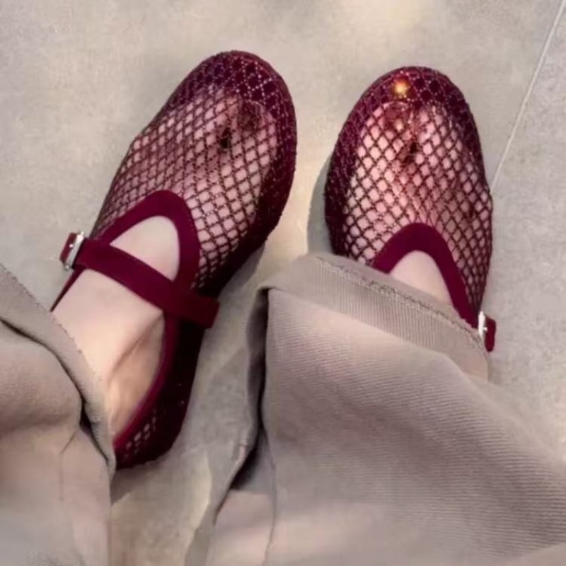 Women Fashion Nova - İçi Boş Yapay Elmaslı Baotou Sandaletler