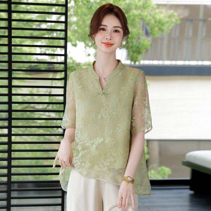 Orta Yaşlı ve Yaşlı Kadınlar i - Women Fashion Over The Years incelemesi ve fiyatı